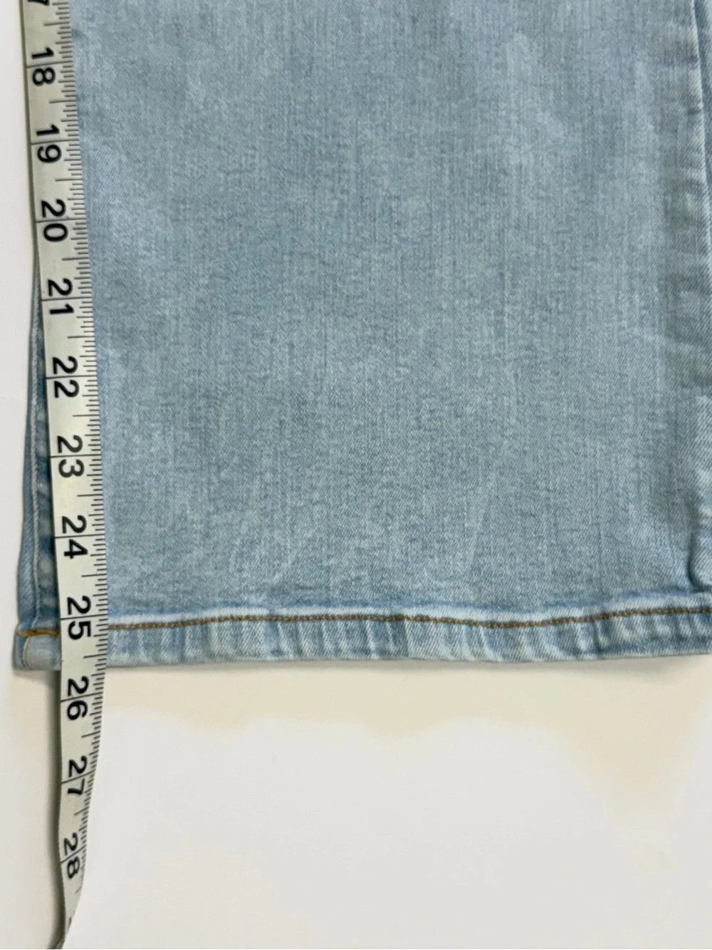 Good American Good Curve Crop Bootcut Jeans Light Wash Distressed Women’s 10/30